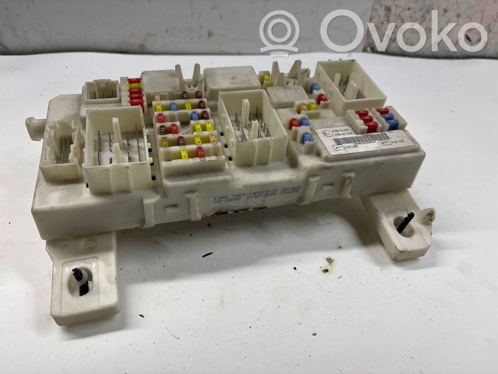 Ford Focus Módulo de fusible 