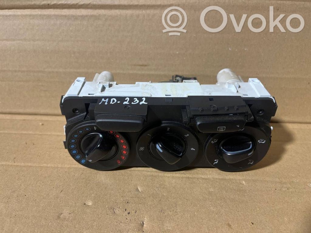Climate control unit   5E0943200