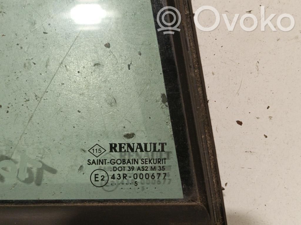 Renault Vel Satis Ventanilla de ventilación de la puerta trasera 
