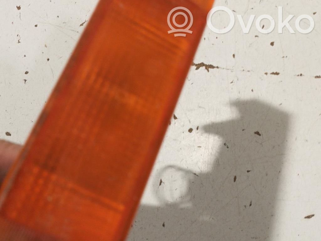 Front fender indicator light   7701203558