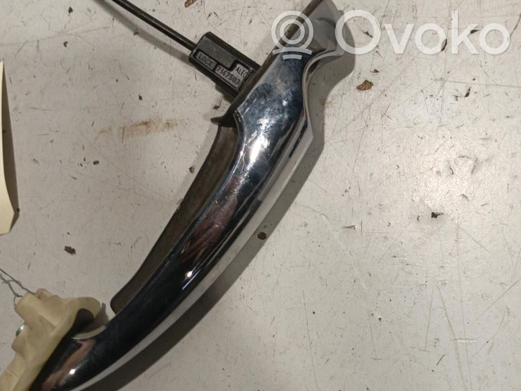 Manecilla interna puerta delantera   51212753717