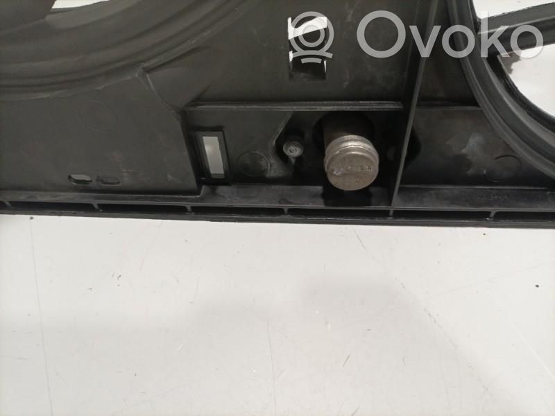 Elektrisks radiatoru ventilators