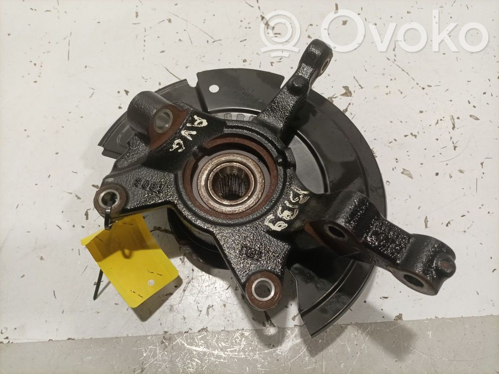 Renault Clio V Zwrotnica koła przedniego 
