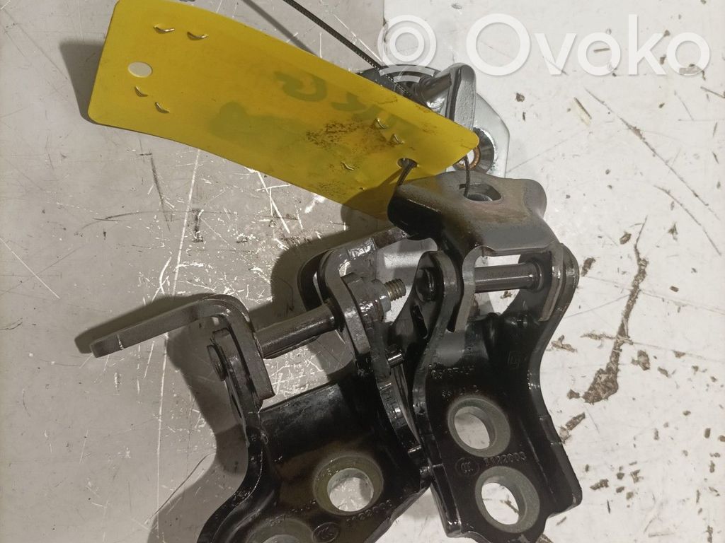 Renault Clio V Rear door upper hinge 