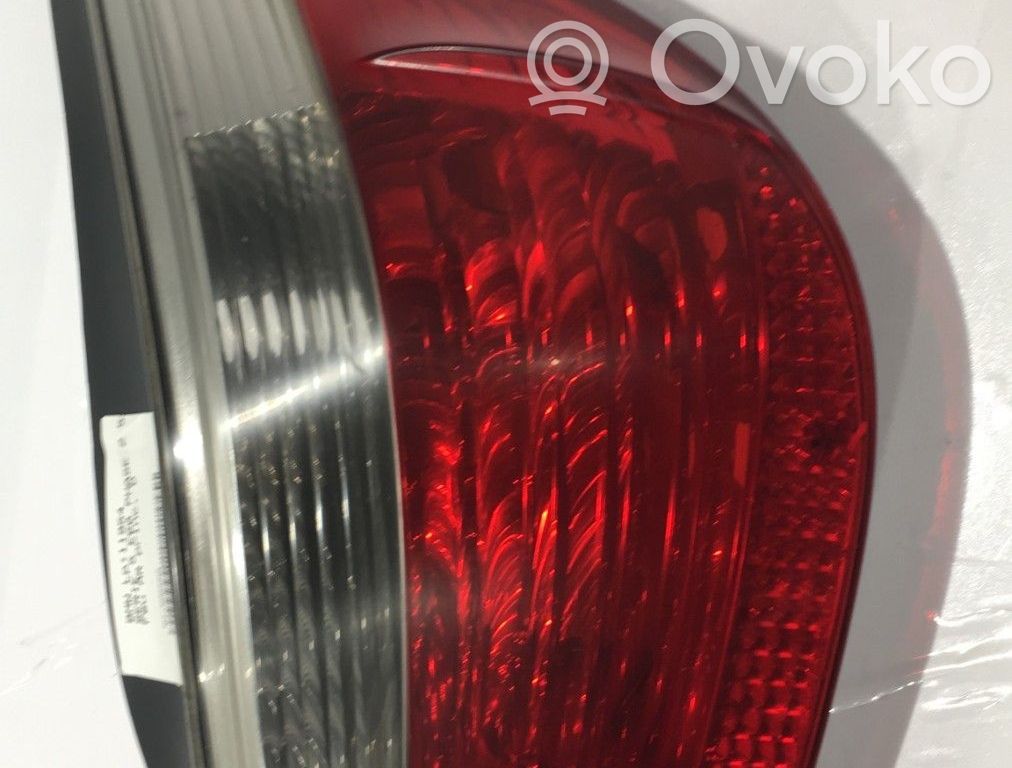 Rear/tail lights   63217361592