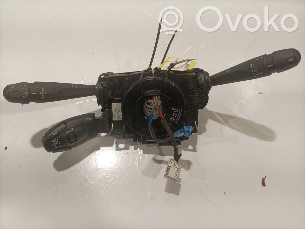 Opel Vivaro Rokturu komplekts 