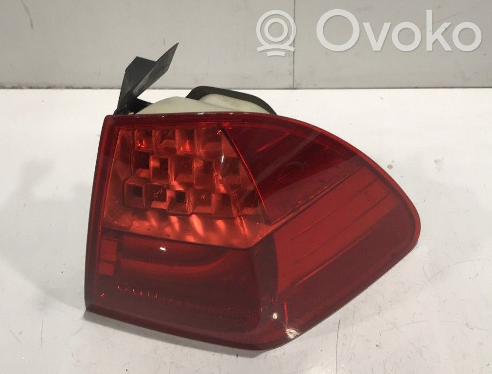 Rear/tail lights   63217289432