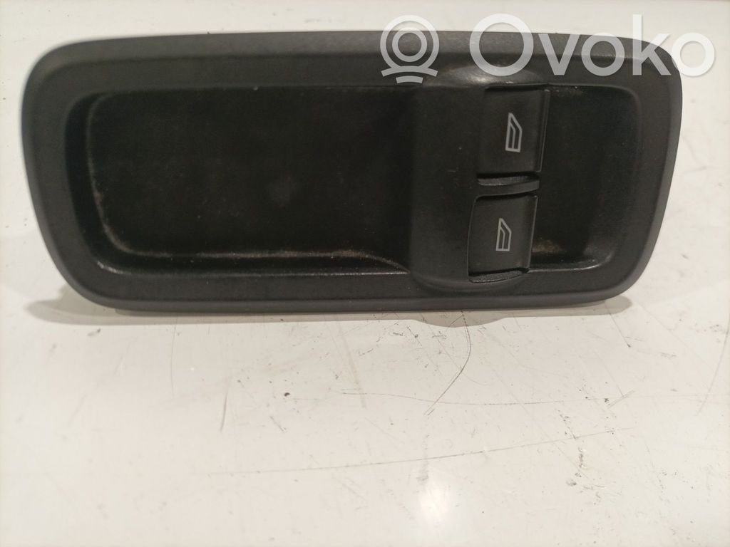 Ford Fiesta Electric window control switch 