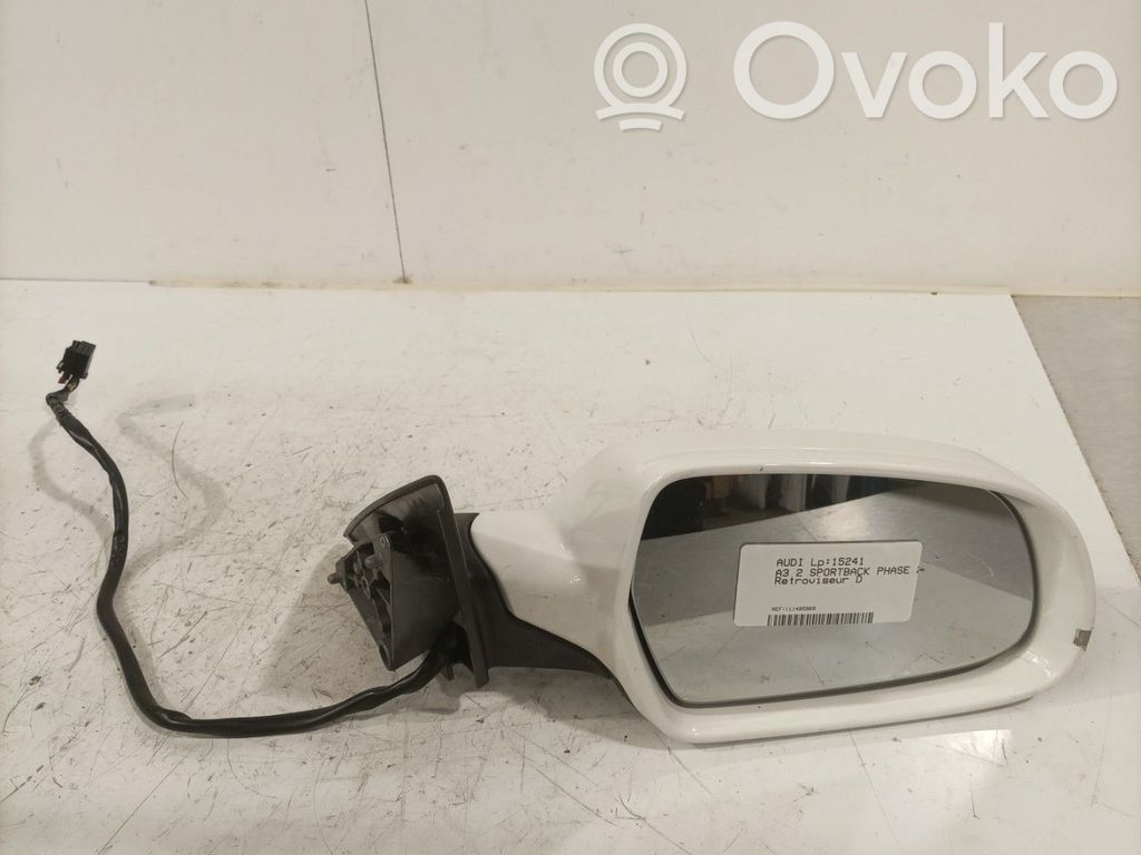Manualne lusterko boczne drzwi przednich   8P1858532GC01C