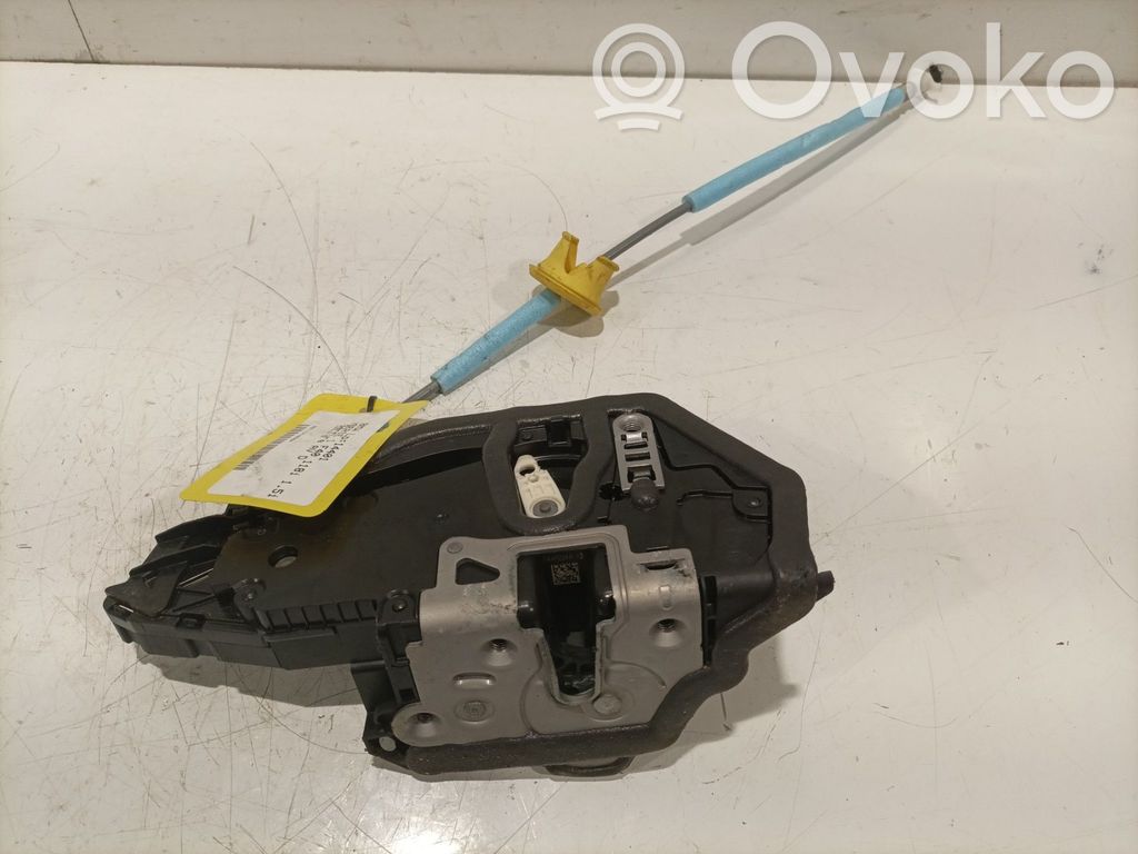 BMW 1 F40 Etuoven lukko 