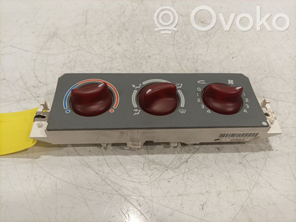 Renault Twingo I Climate control unit 