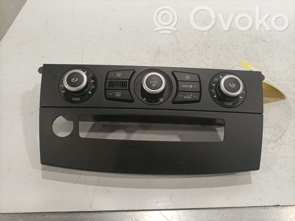 BMW 5 E60 E61 Climate control unit 