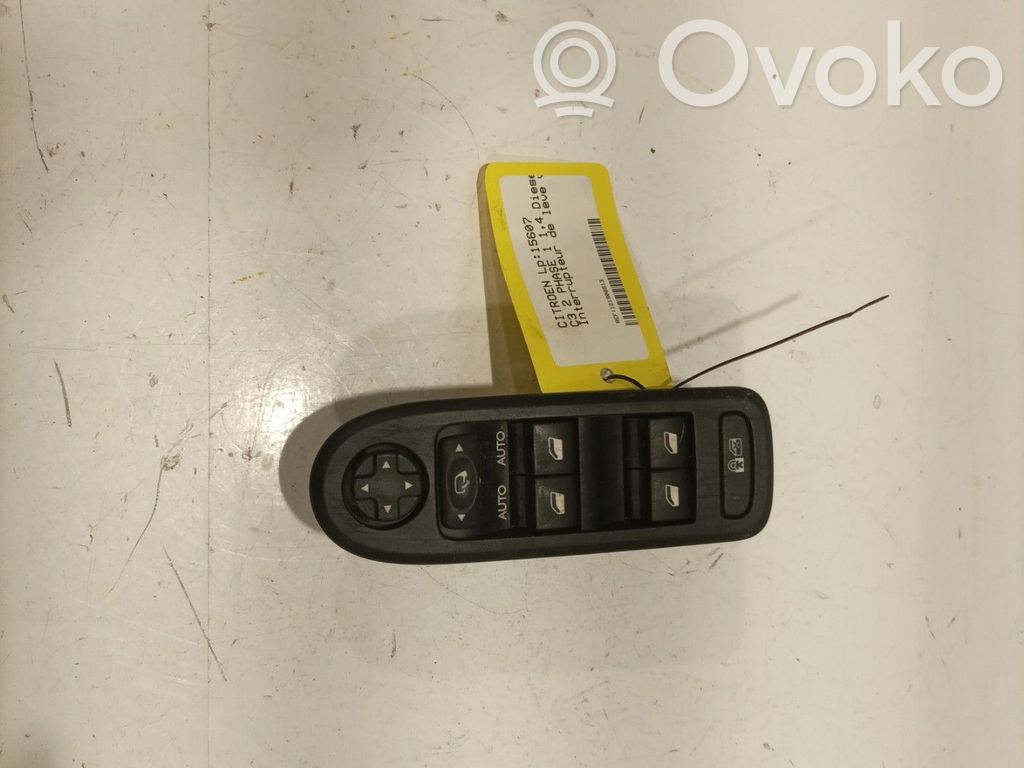 Citroen C3 Electric window control switch 