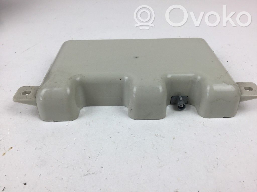 Amplificateur d'antenne   6957347