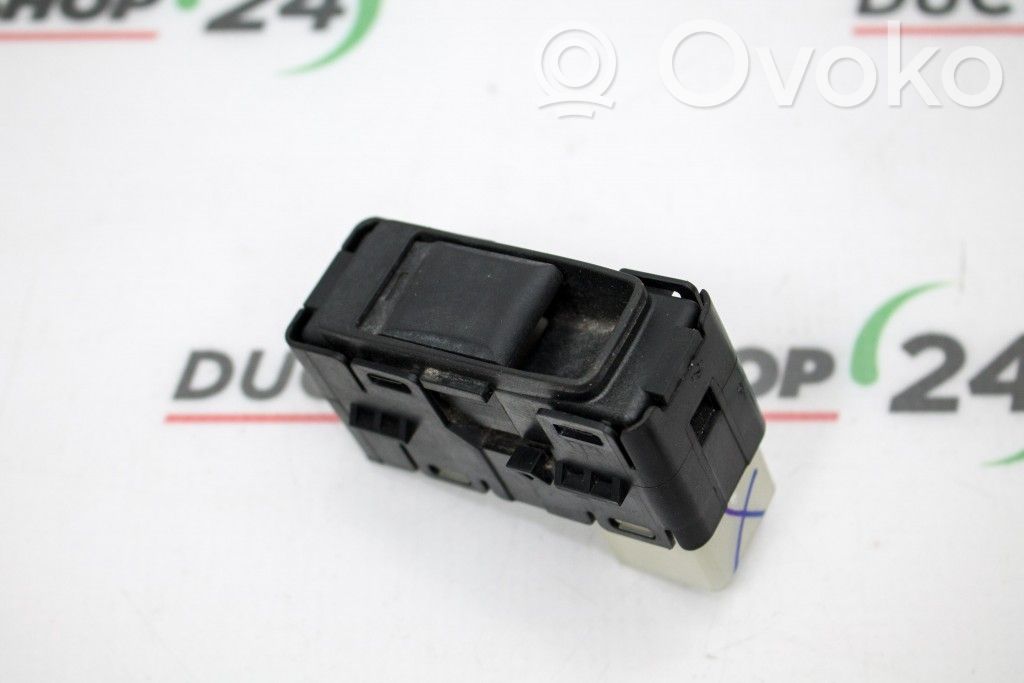 Dodge Caliber Electric window control switch 