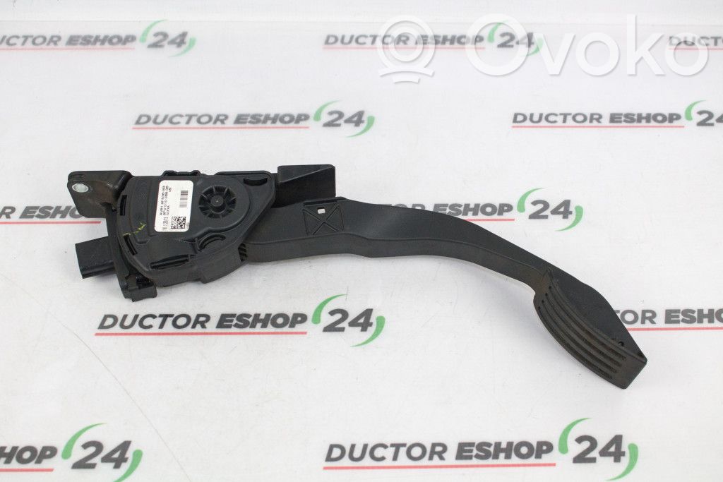 Accelerator throttle pedal   AV619F836BB,AV619F836