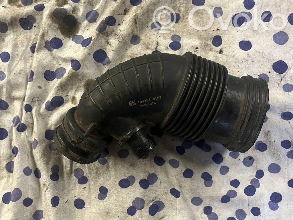 BMW 1 F20 F21 Rura / Wąż dolotowy powietrza 