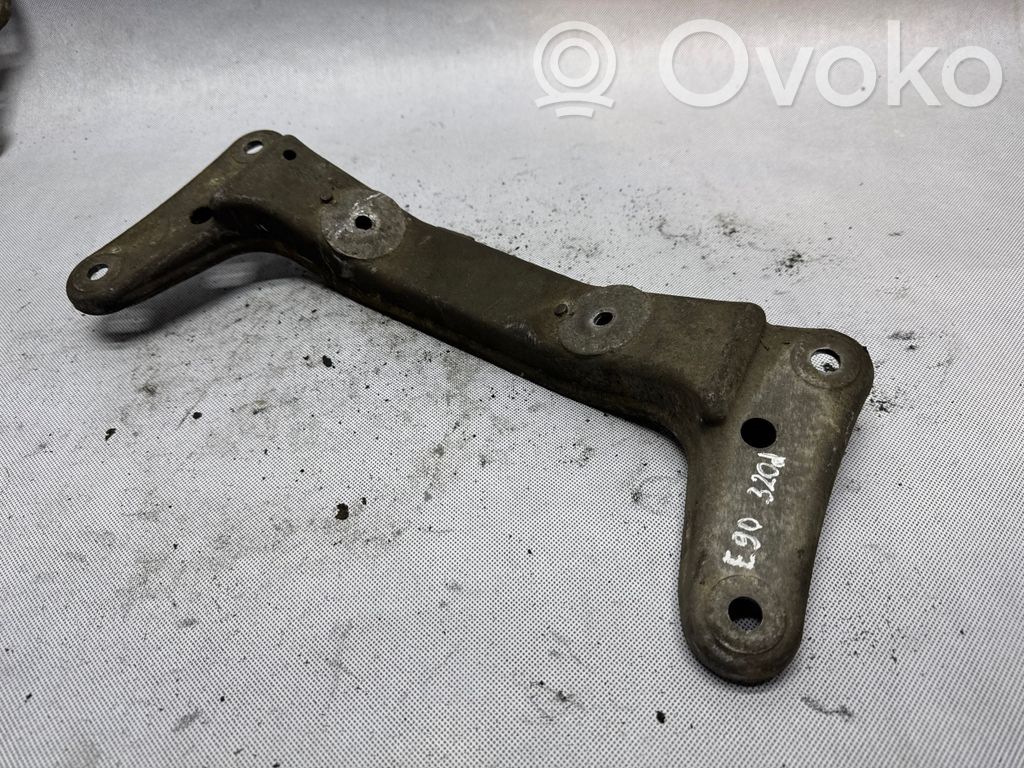 BMW 3 E90 E91 Gearbox mounting bracket 