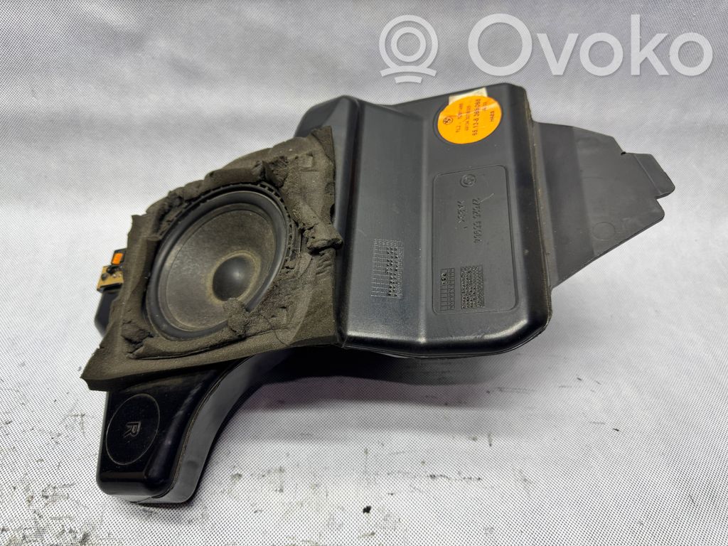 BMW 5 E39 Takaoven kaiutin 