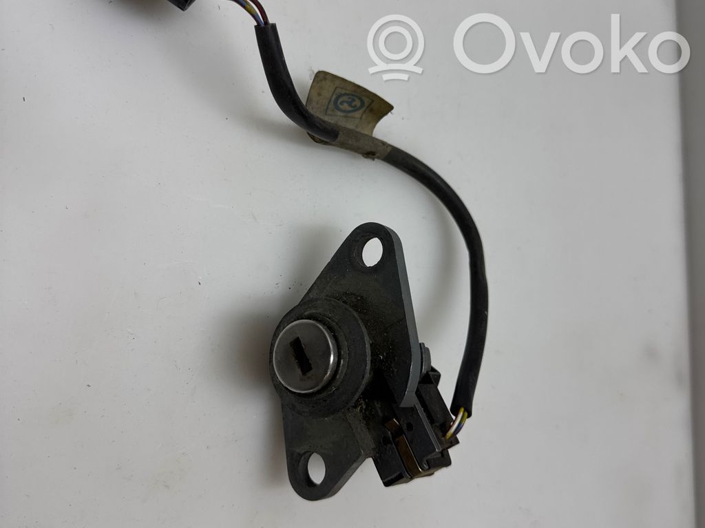 BMW 5 E34 Tailgate exterior lock 