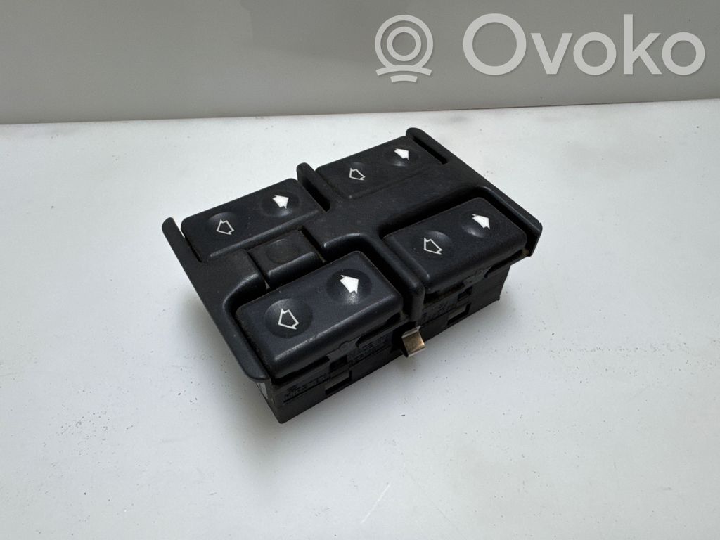 BMW 5 E34 Electric window control switch 