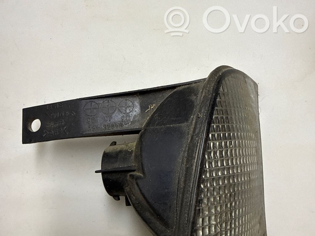 BMW 5 E34 Front indicator light 