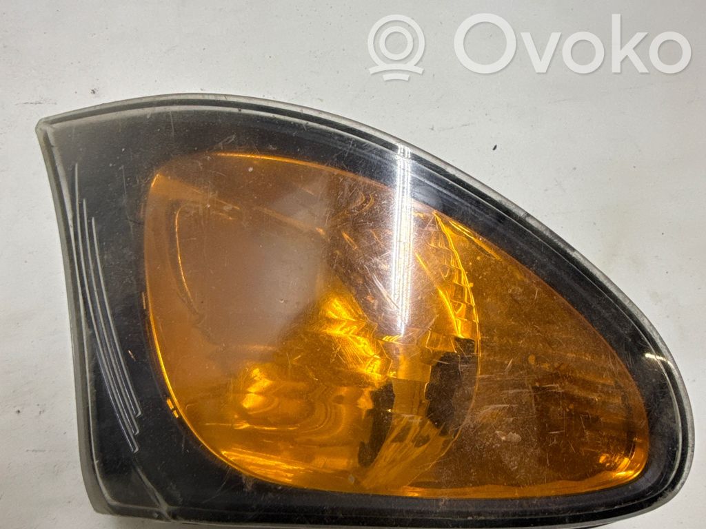 Front indicator light   6910980