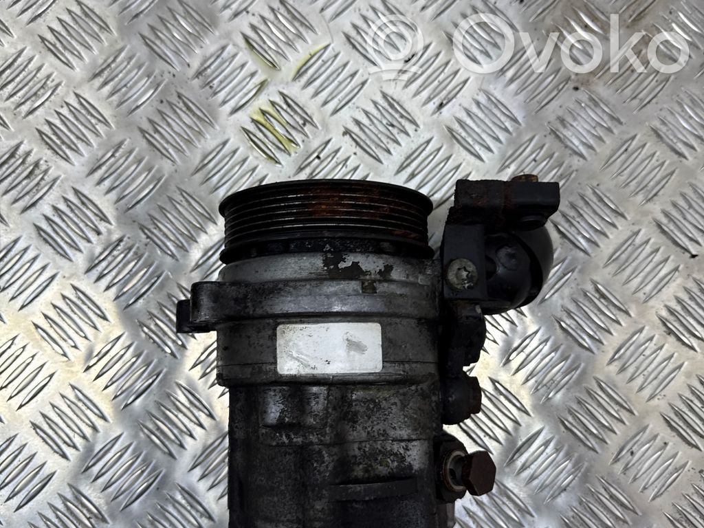 BMW 7 E65 E66 Vairo stiprintuvo siurblys 