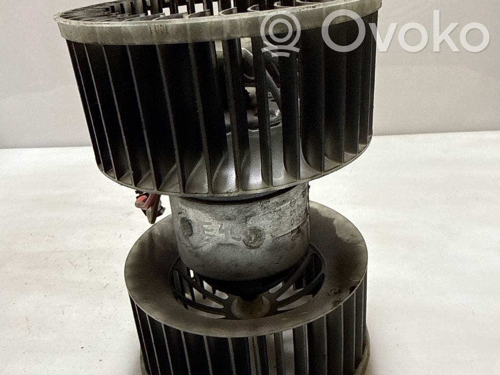 BMW 3 E46 Mazā radiatora ventilators 