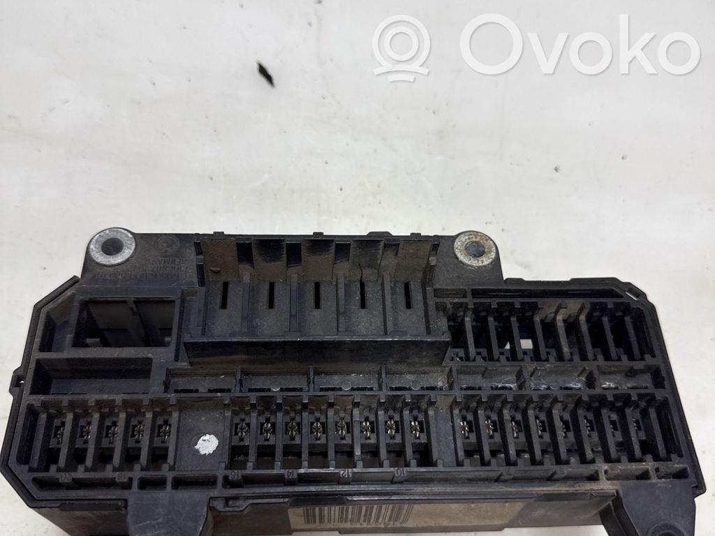 BMW 7 E65 E66 Fuse box set 