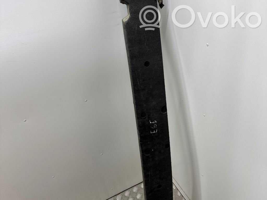 BMW 7 E65 E66 Bampera putuplasta daļa 