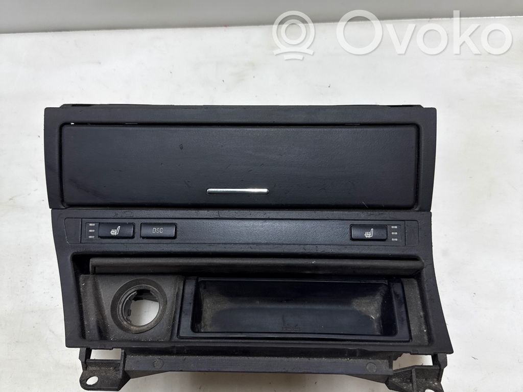 BMW 3 E46 Pelnutrauks 