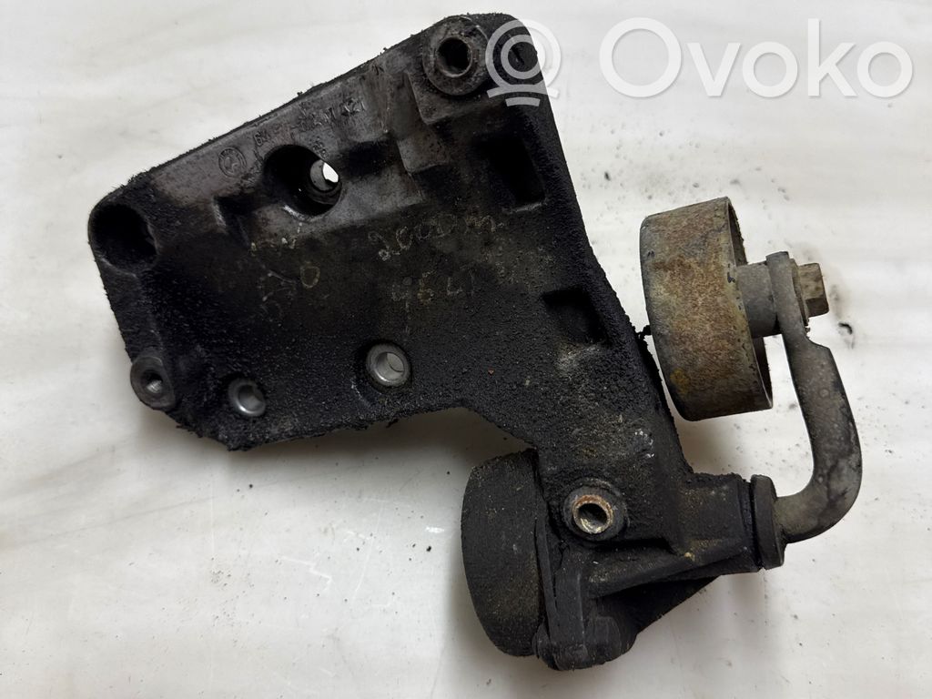 A/C compressor mount bracket   7786194
