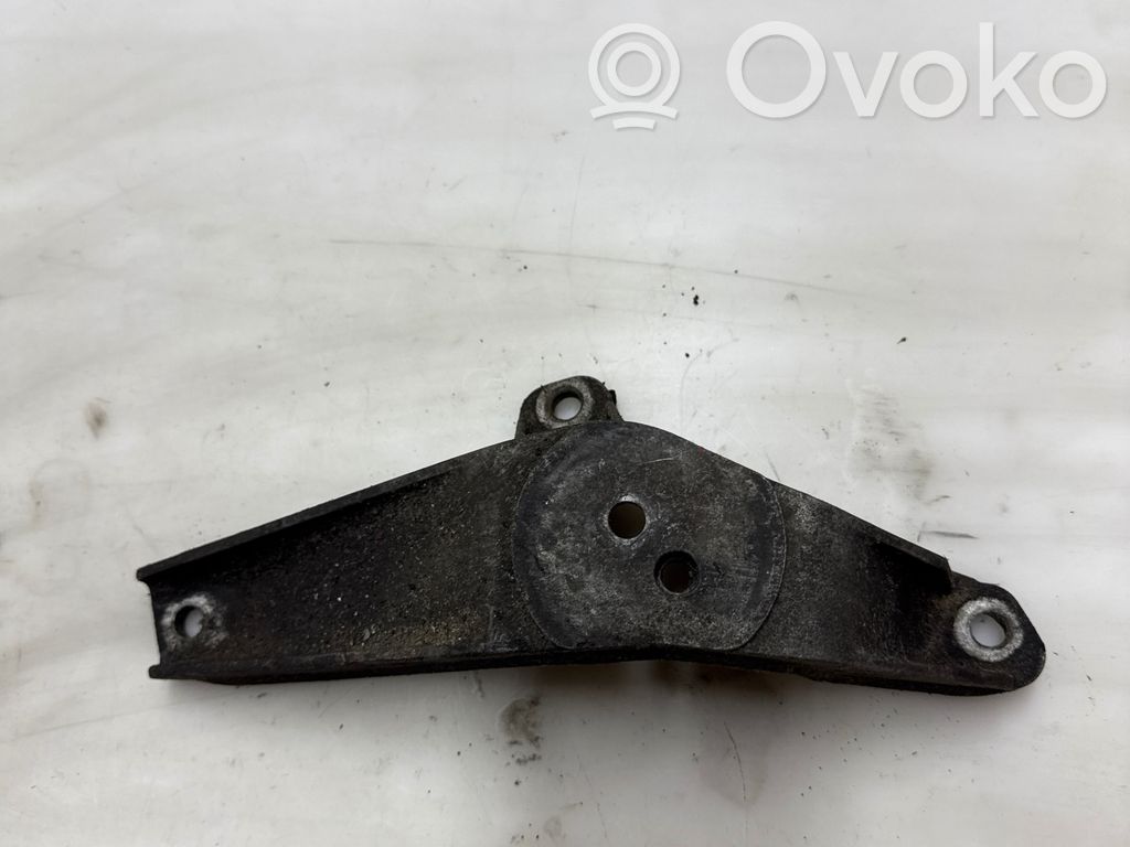 BMW 5 E39 Engine mounting bracket 