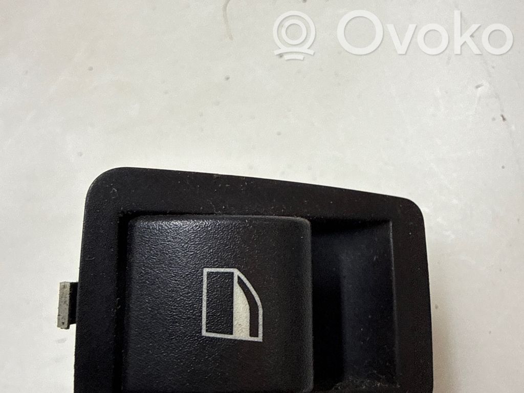 BMW 3 E46 Electric window control switch 
