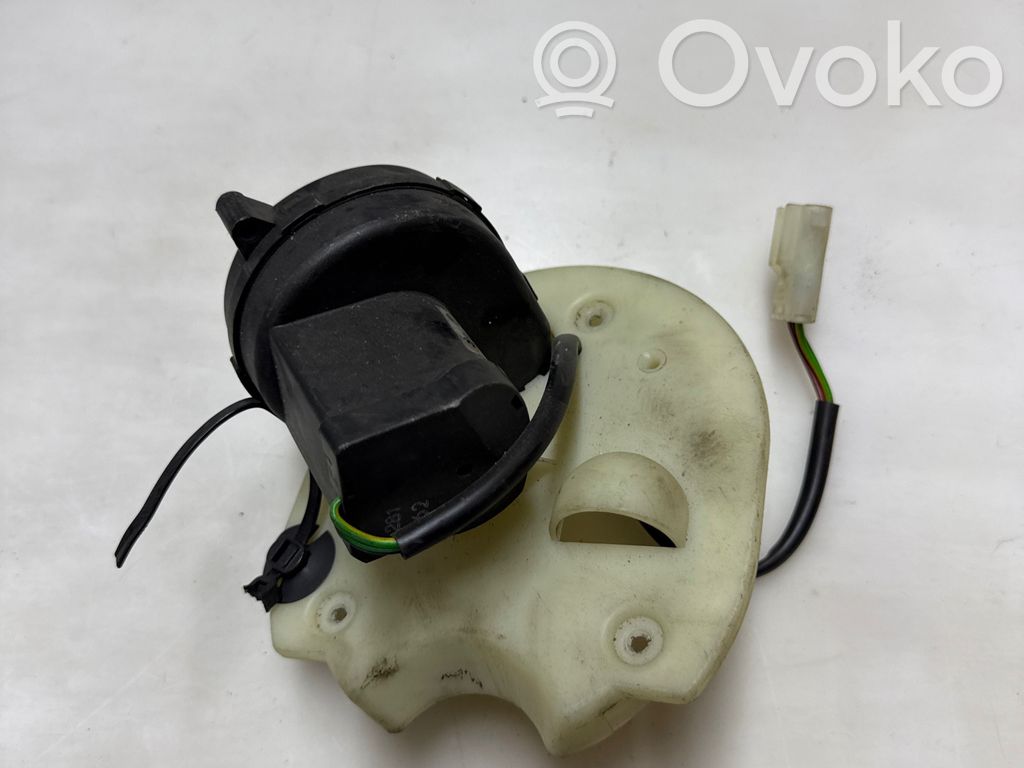 BMW 5 E39 Engine control unit/module fan 