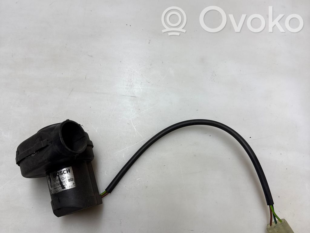 BMW 5 E39 Engine control unit/module fan 