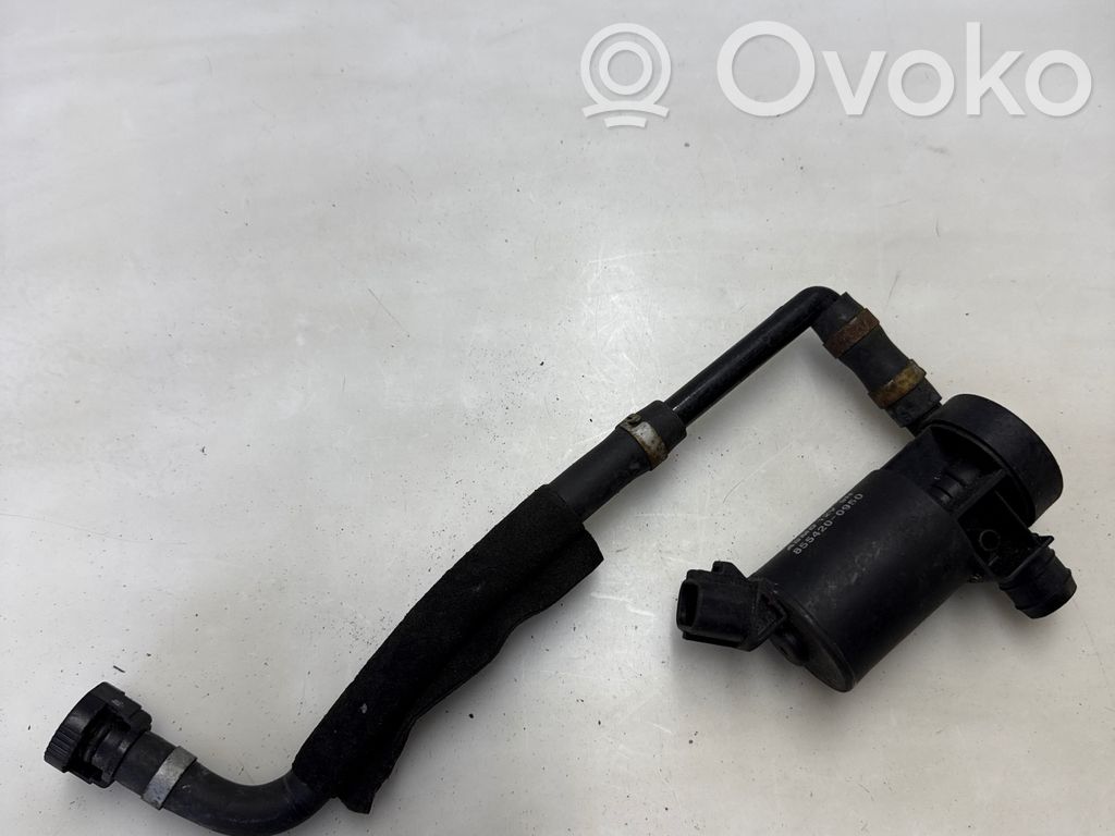 Lexus RX 450H Pompa spryskiwacza lampy przedniej 