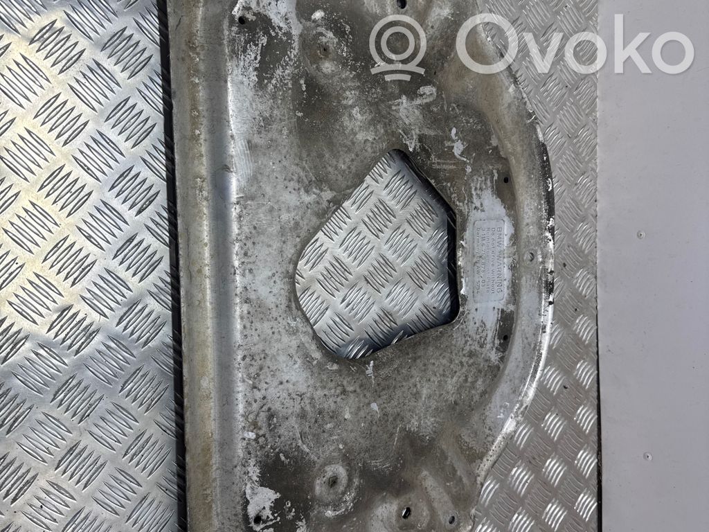 BMW 5 E60 E61 Engine splash shield/under tray 