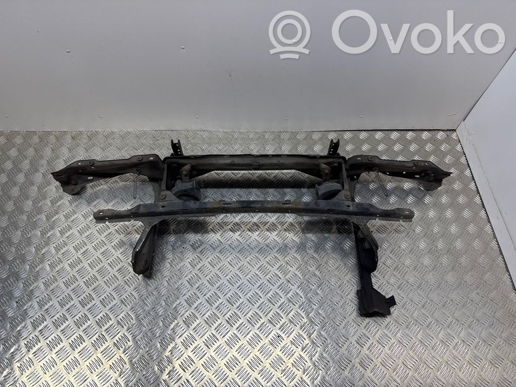 BMW 5 E34 Radiatoru panelis 