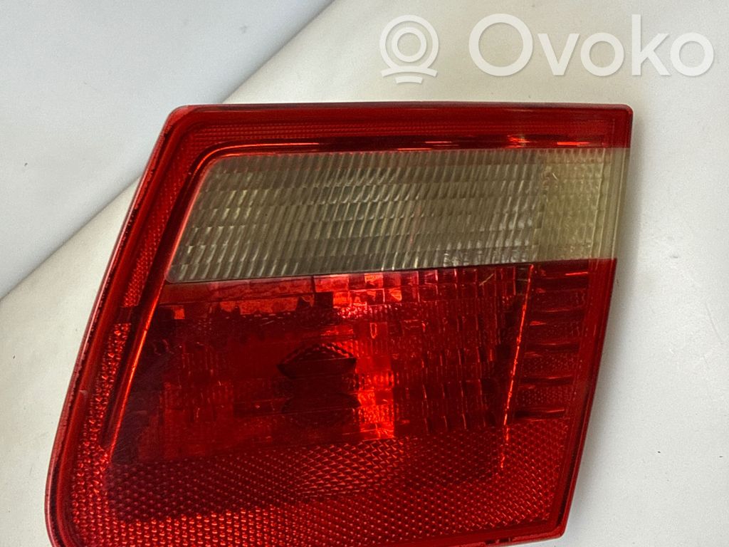 BMW 3 E46 Takaluukun takavalot 