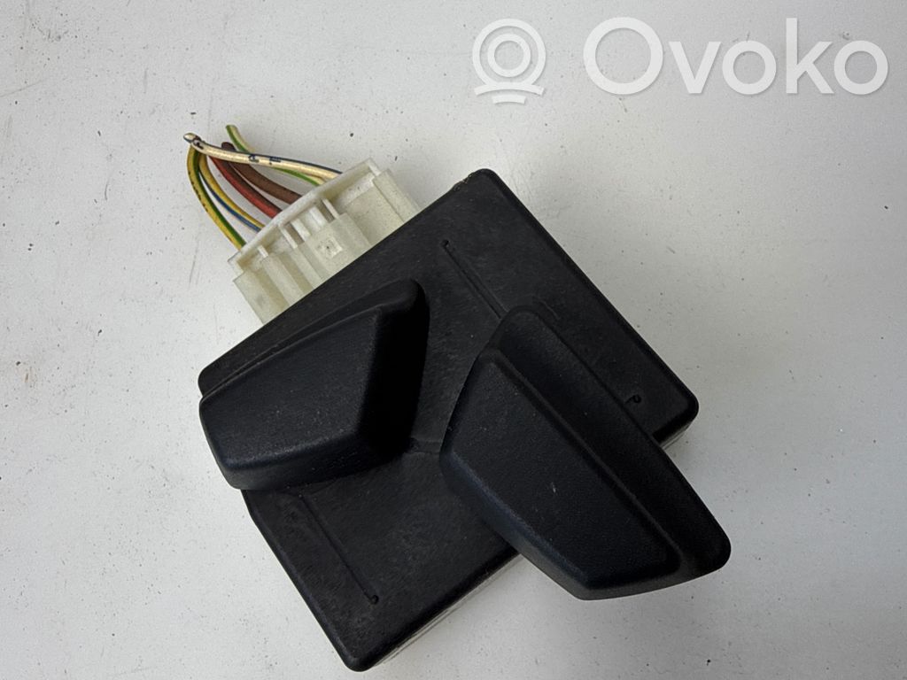 BMW 5 E60 E61 Schalter el. Sitzverstellung 