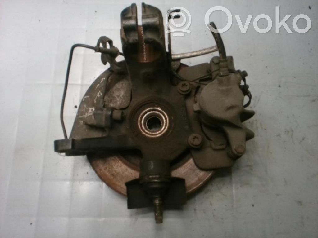 Peugeot 607 Achsschenkel vorne 
