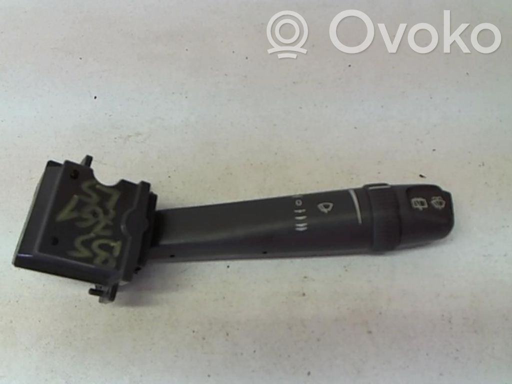 Volvo V70 Palanca de control del limpiaparabrisas 