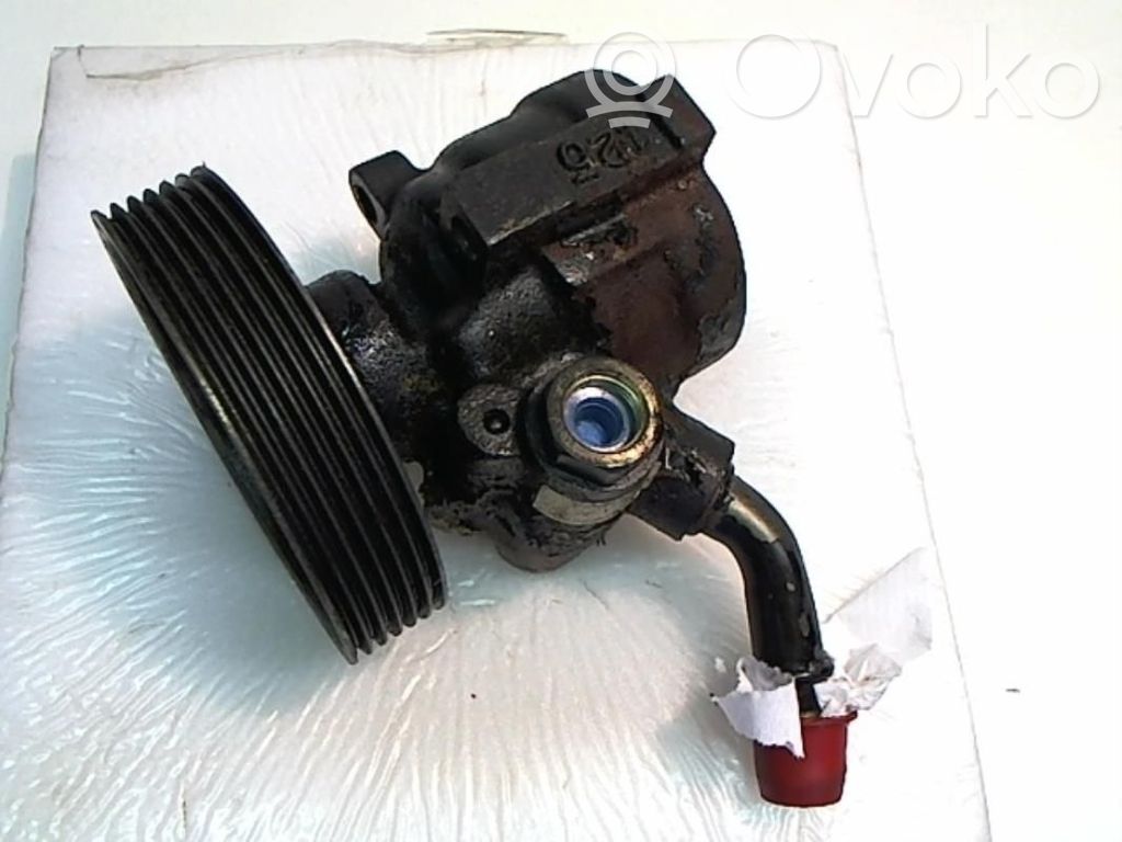 Ohjaustehostimen pumppu   4007E3,PEUBOXPOM50107