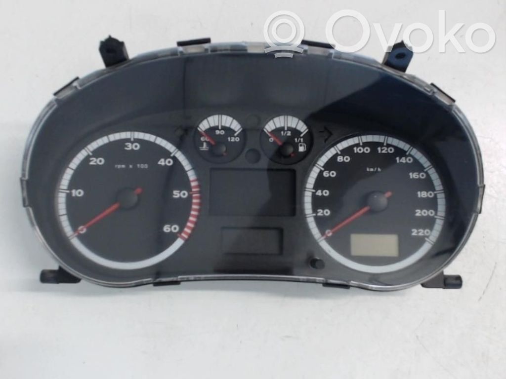 Seat Cordoba (6K) Licznik / Prędkościomierz 