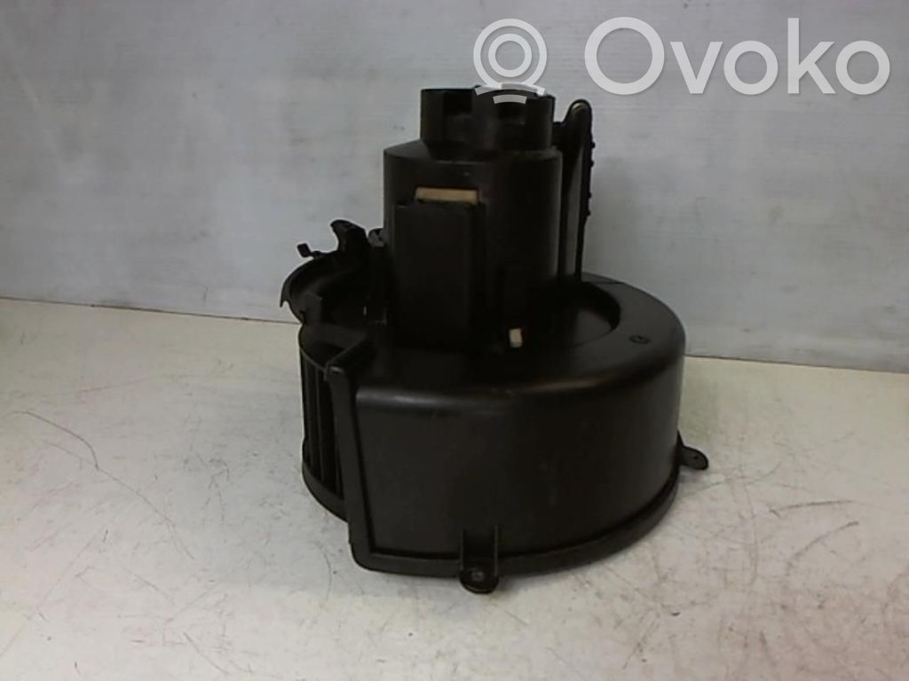Opel Astra G Pečiuko ventiliatorius/ putikas 