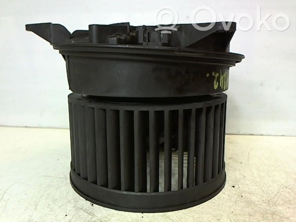 Ford Mondeo Mk III Mazā radiatora ventilators 