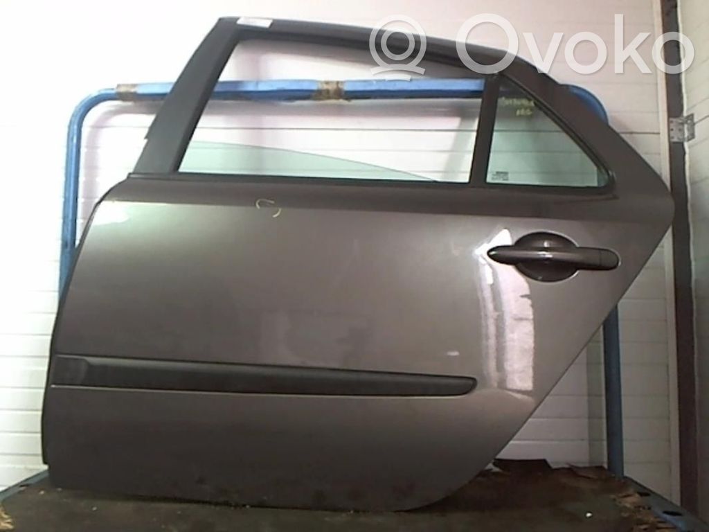 Renault Laguna II Puerta trasera 