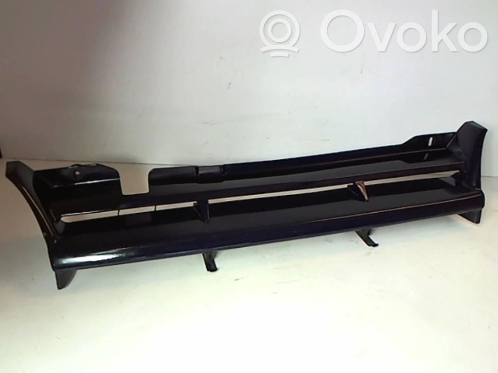 Kühlergrill   00007804E9